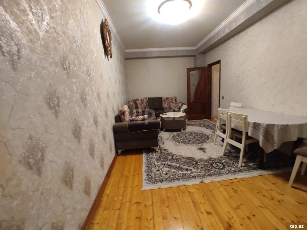 Kirayə verilir 2 otaqlı yeni tikili 65 m²