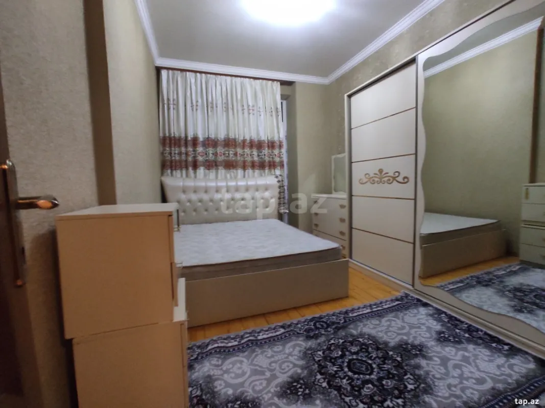 Kirayə verilir 2 otaqlı yeni tikili 65 m²