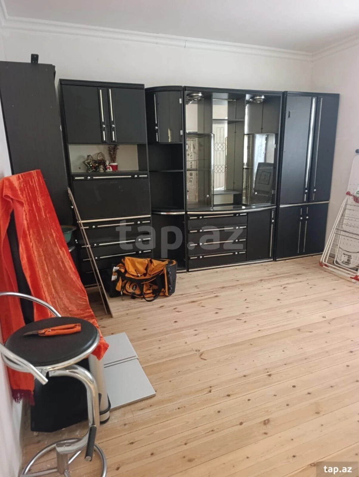 Satılır 3 otaqlı həyət evi