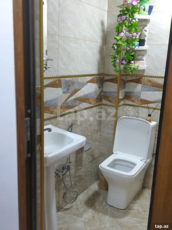 Kirayə verilir 2 otaqlı yeni tikili 70 m²