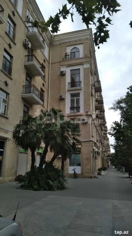 Kirayə verilir 2 otaqlı yeni tikili 50 m²