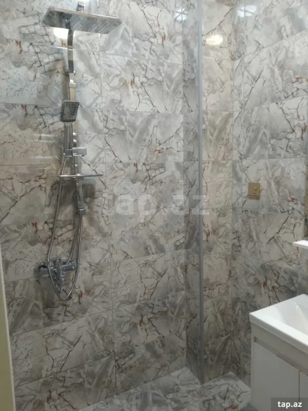 Kirayə verilir 2 otaqlı yeni tikili 50 m²