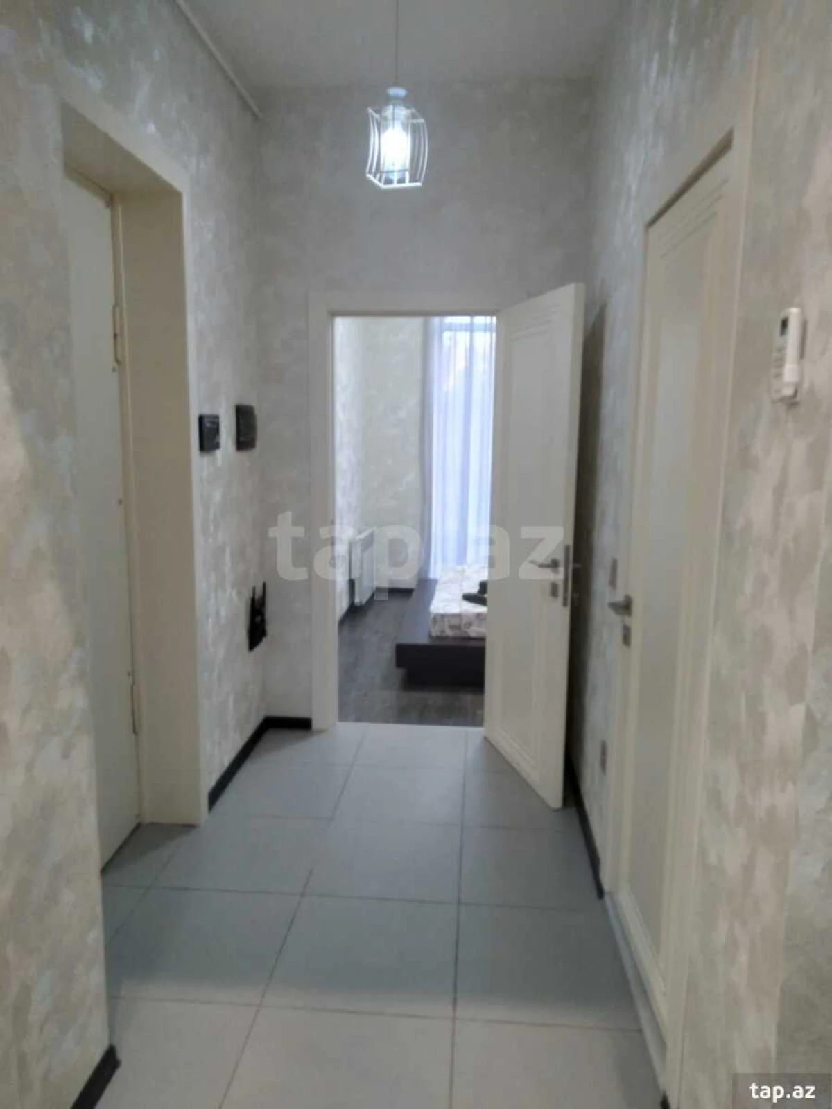 Kirayə verilir 2 otaqlı yeni tikili 50 m²