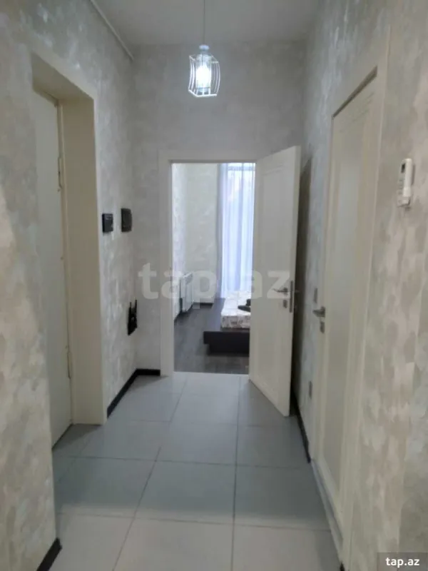 Kirayə verilir 2 otaqlı yeni tikili 50 m²