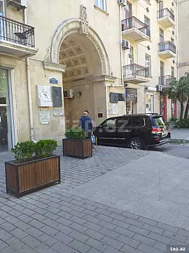 Kirayə verilir 2 otaqlı yeni tikili 50 m²