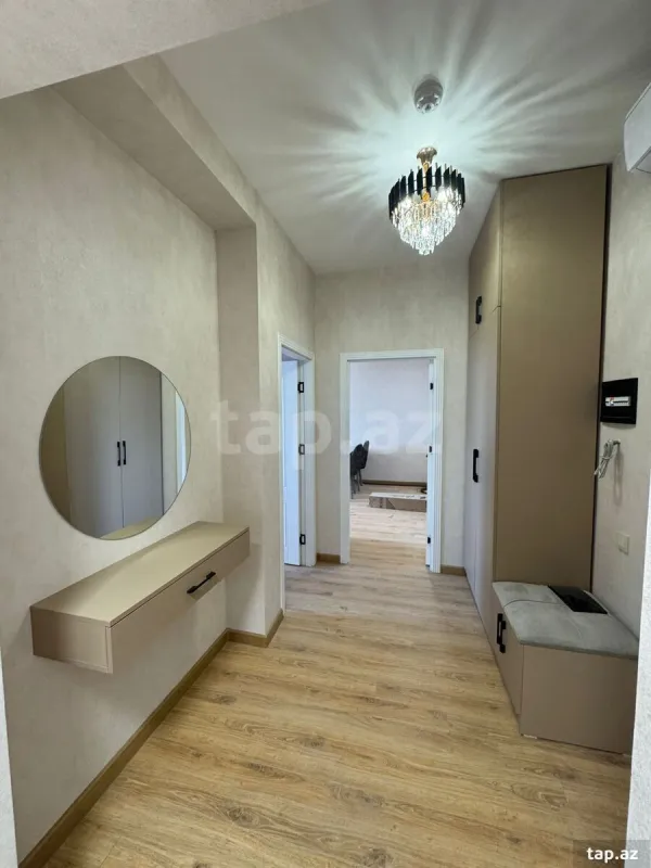 Kirayə verilir 3 otaqlı yeni tikili 80 m²
