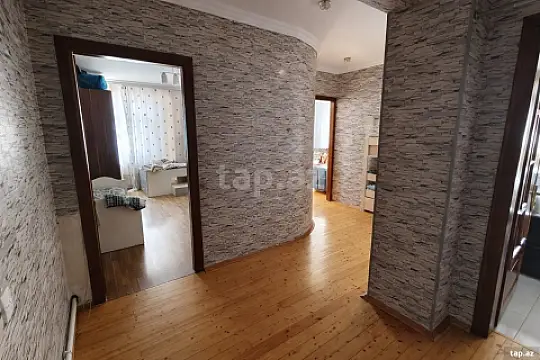 Satılır 3 otaqlı yeni tikili 90 m²