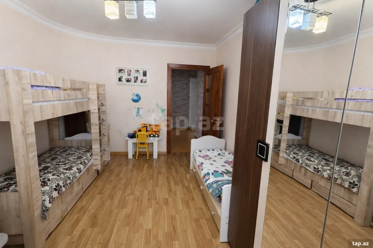 Satılır 3 otaqlı yeni tikili 90 m²