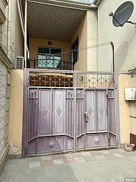 Satılır 5 otaqlı həyət evi