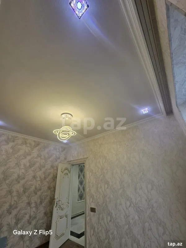 Satılır 6 otaqlı həyət evi 160 m²