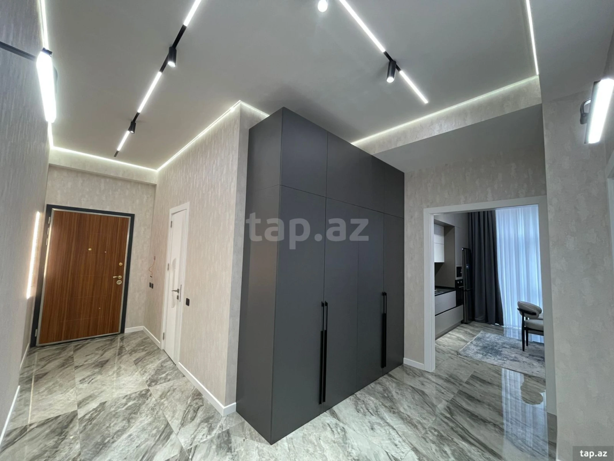 Kirayə verilir 3 otaqlı yeni tikili 85 m²