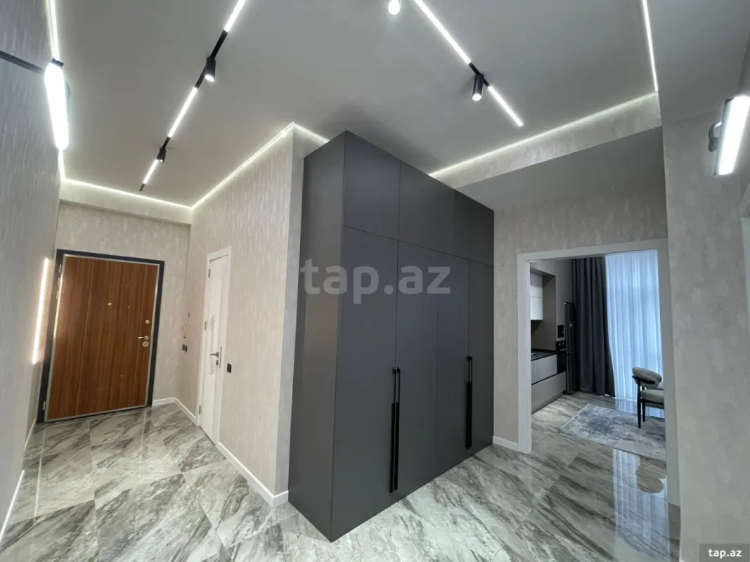 Kirayə verilir 3 otaqlı yeni tikili 85 m²