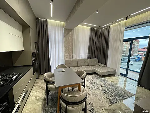 Kirayə verilir 3 otaqlı yeni tikili 85 m²