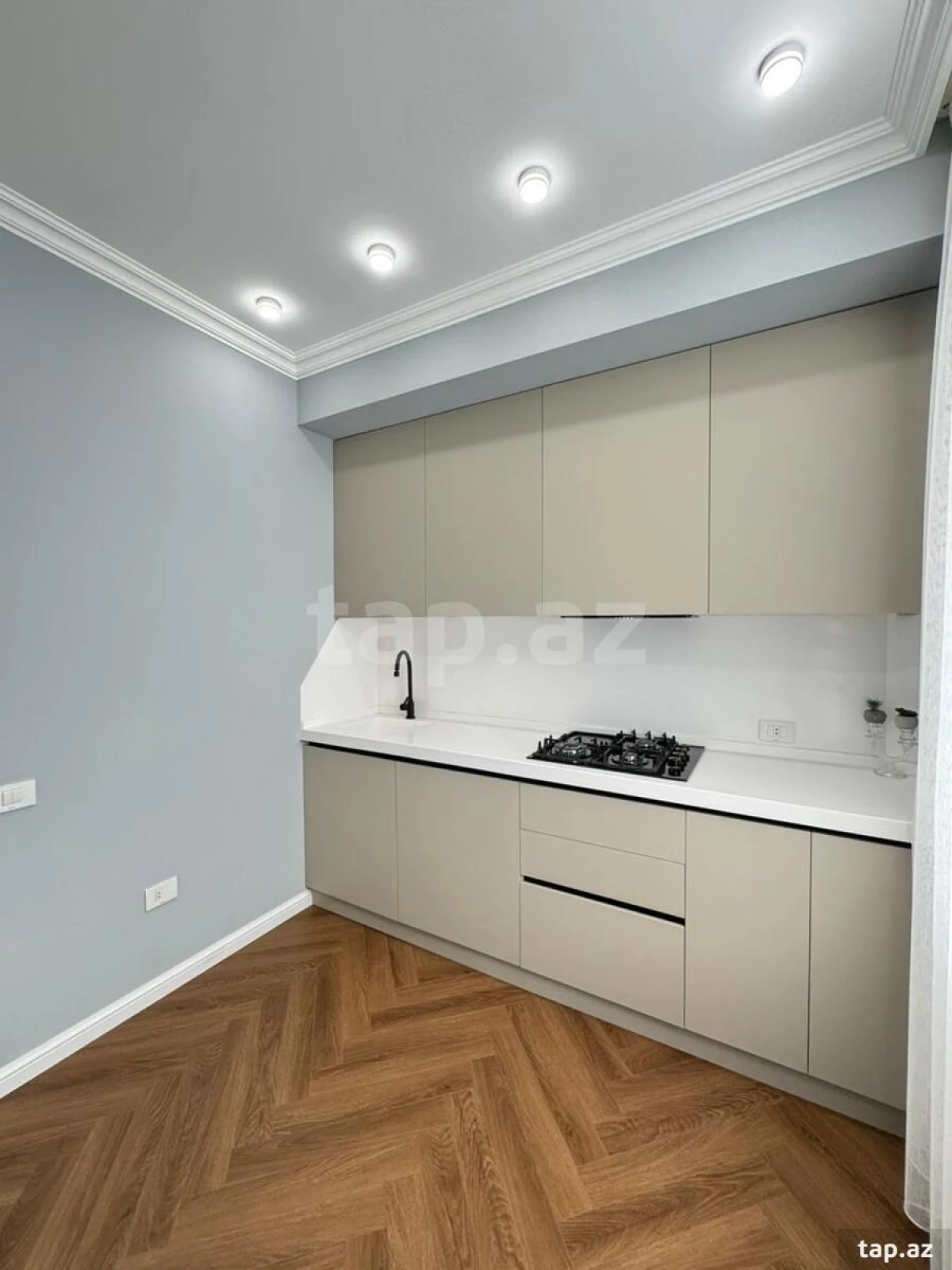 Satılır 2 otaqlı mənzil 45 m²