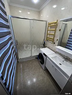 Kirayə verilir 4 otaqlı həyət evi