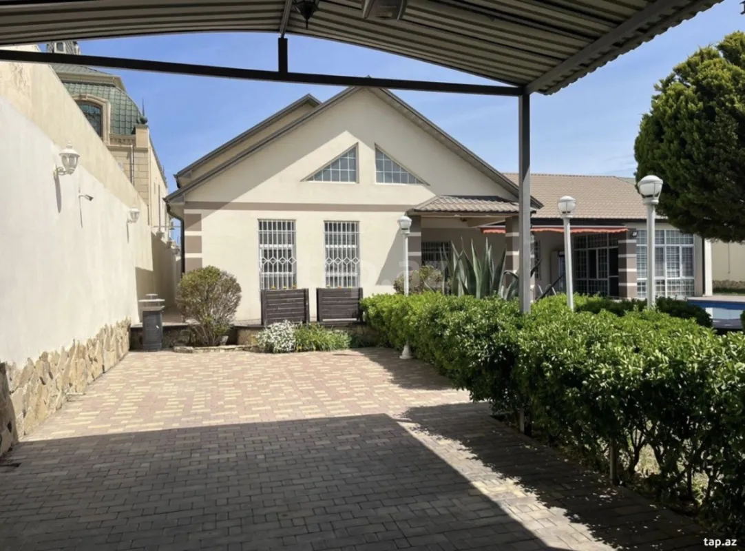 Kirayə verilir 4 otaqlı həyət evi