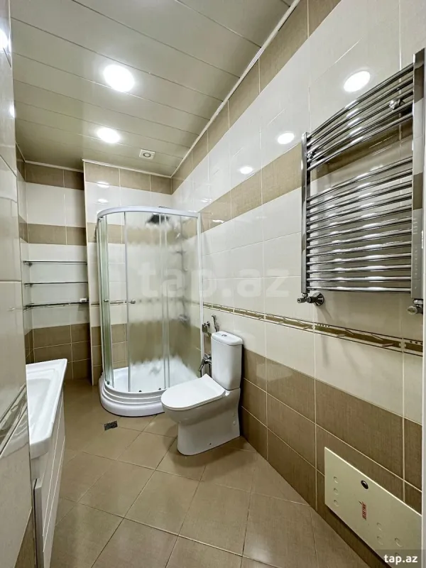 Satılır 2 otaqlı yeni tikili 74 m²