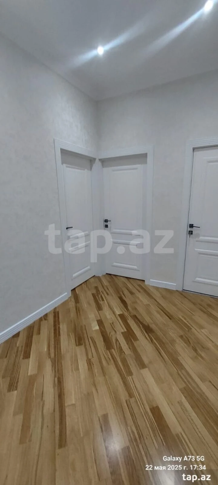 Satılır 2 otaqlı yeni tikili 74 m²