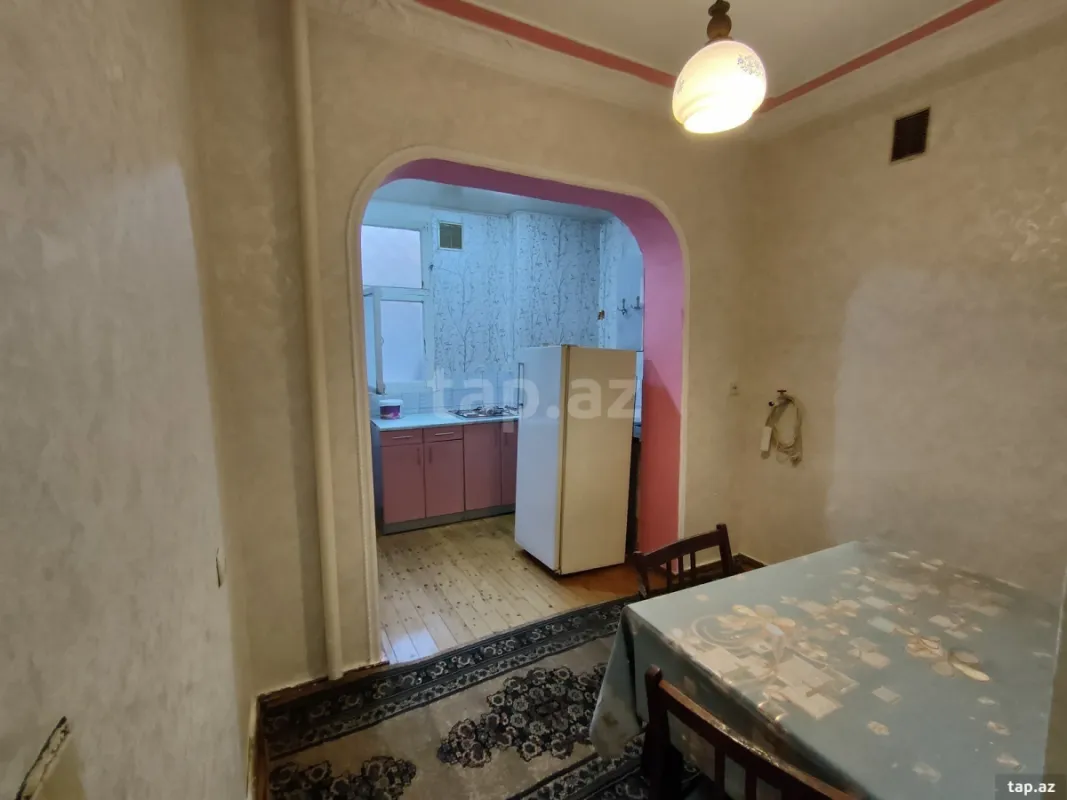 Satılır 3 otaqlı mənzil 70 m²