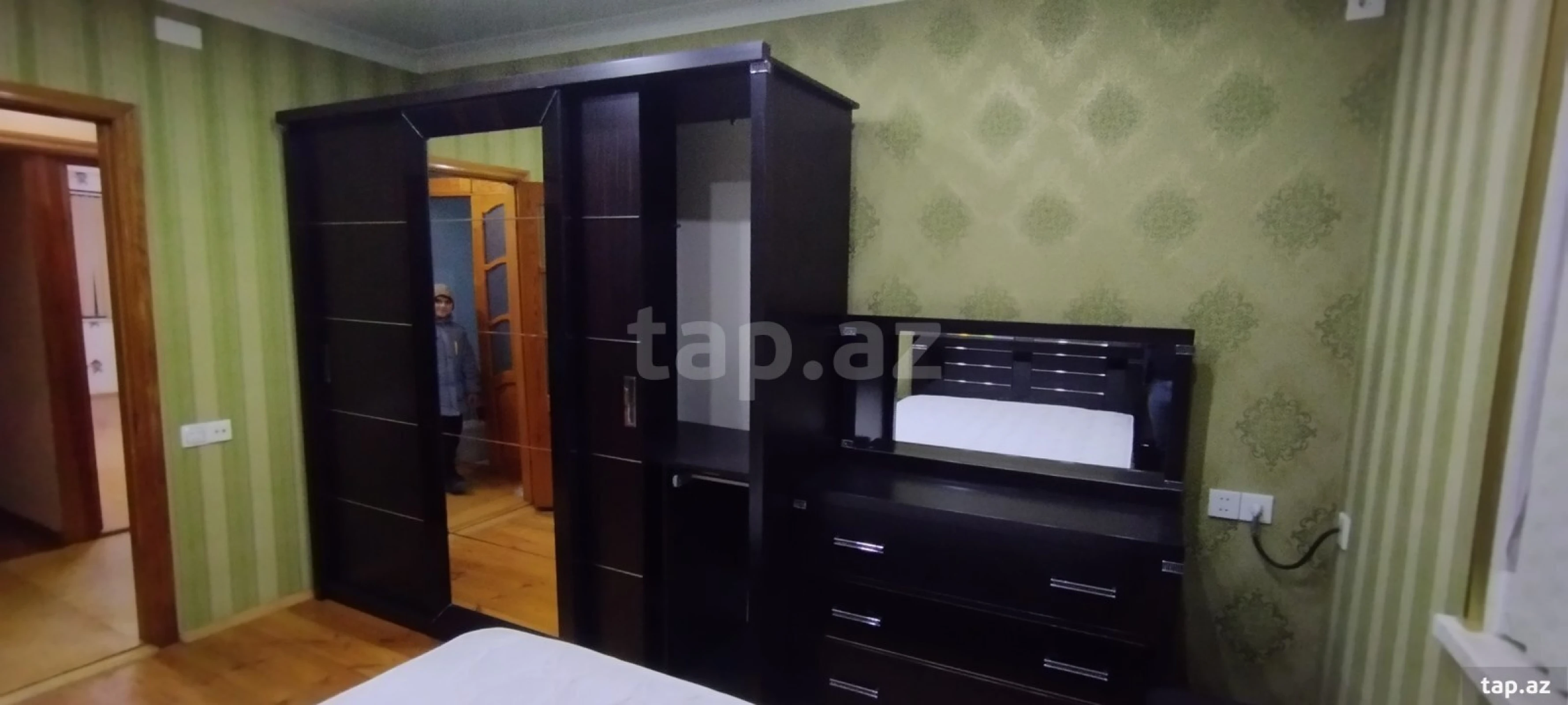Kirayə verilir 2 otaqlı mənzil 65 m²