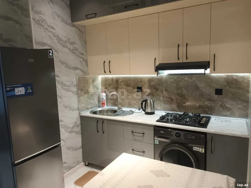 Kirayə verilir 2 otaqlı yeni tikili 55 m²