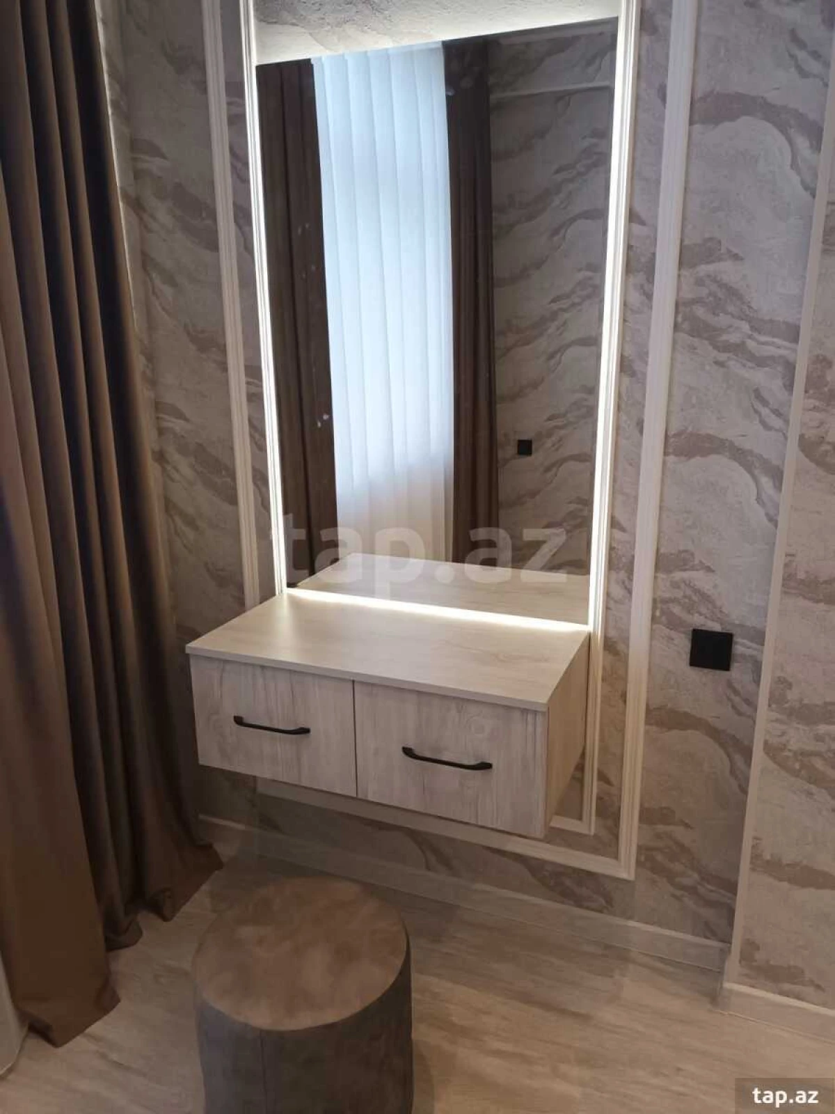 Kirayə verilir 2 otaqlı yeni tikili 55 m²