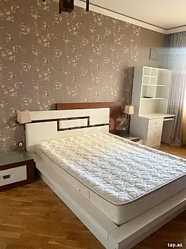 Kirayə verilir 2 otaqlı yeni tikili 85 m²