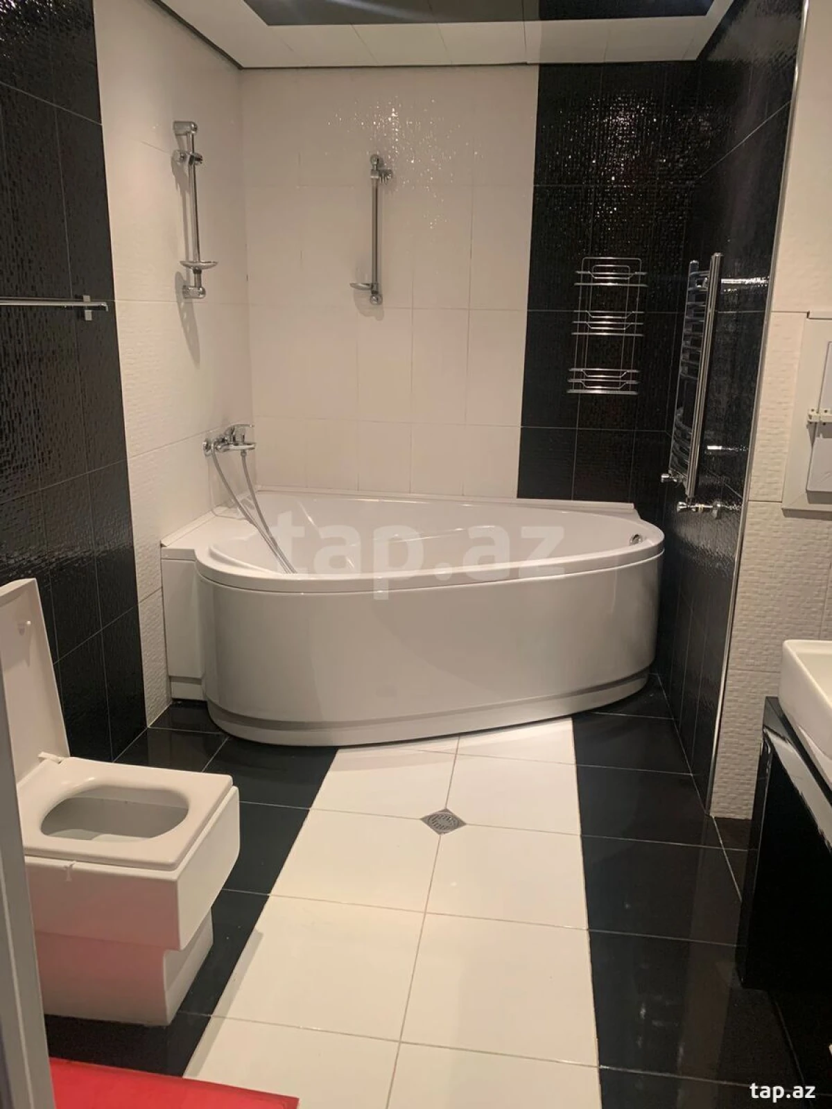 Kirayə verilir 2 otaqlı yeni tikili 85 m²