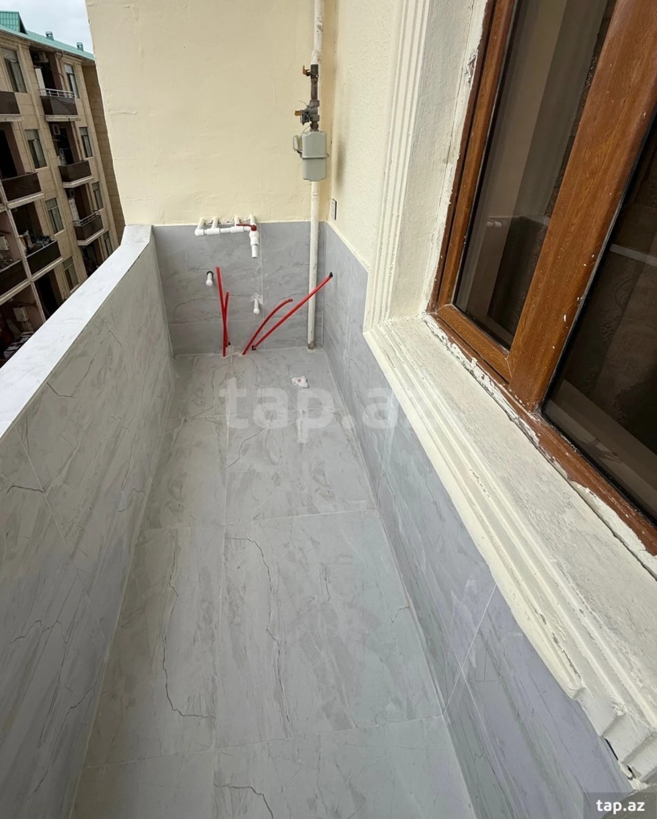 Satılır 3 otaqlı yeni tikili 62 m²