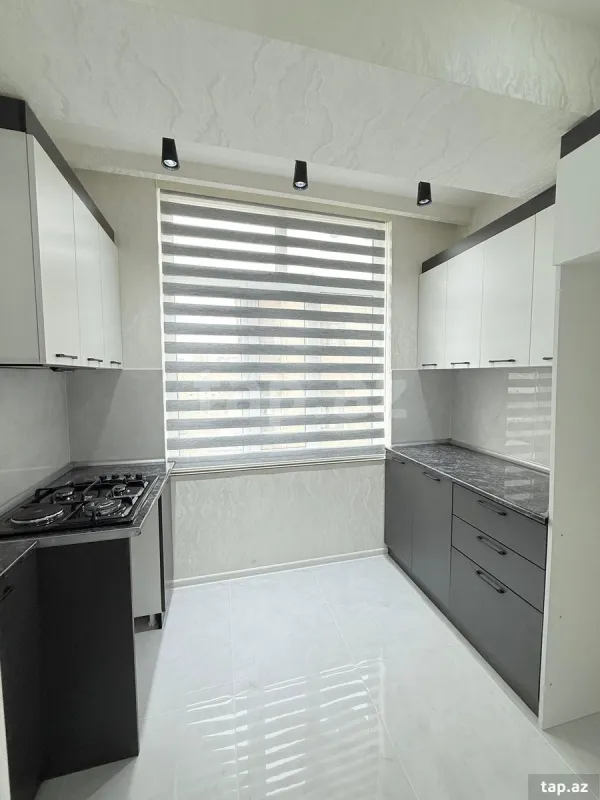 Satılır 3 otaqlı yeni tikili 62 m²