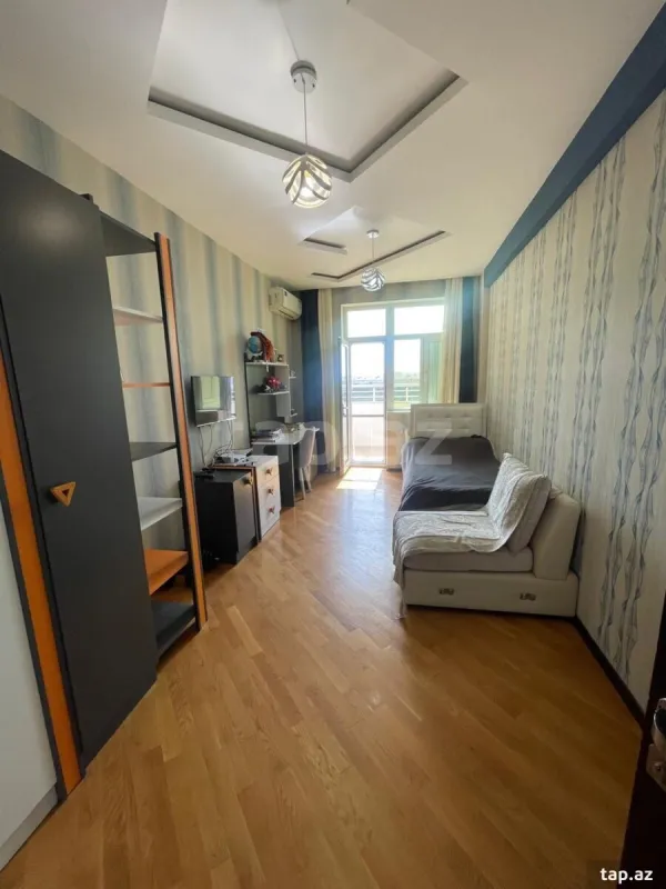 Satılır 4 otaqlı yeni tikili 145 m²