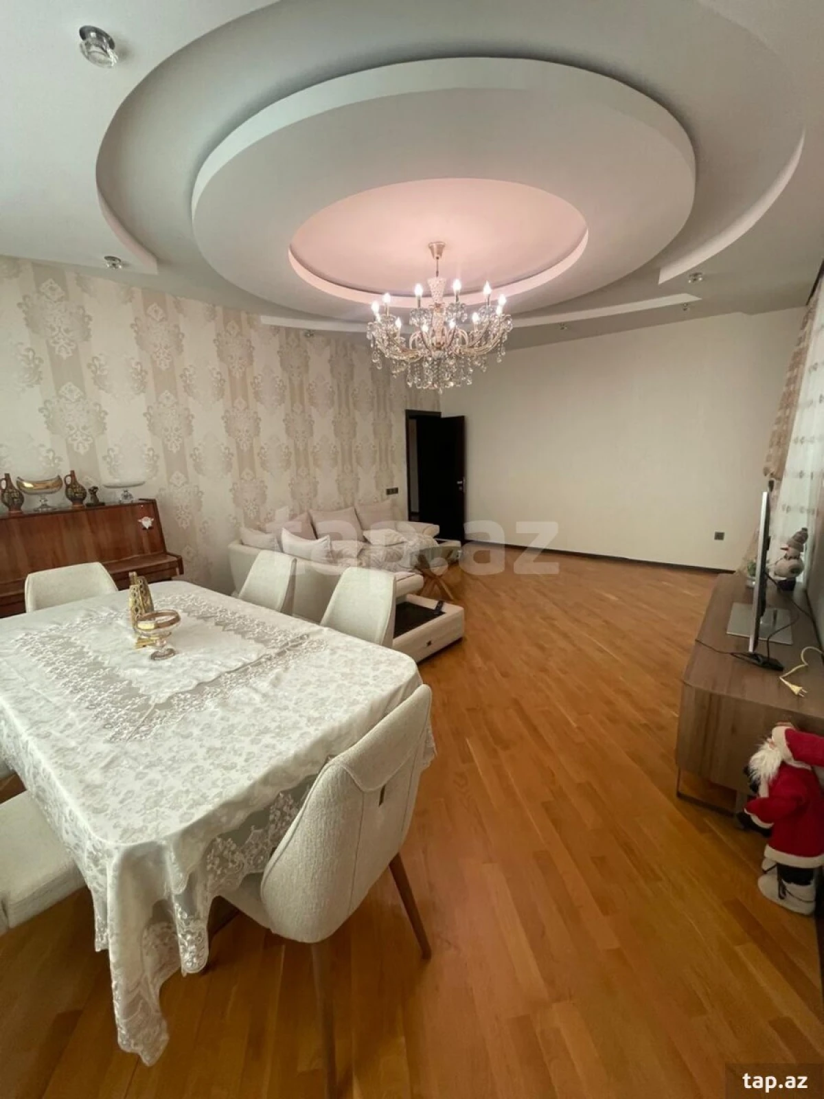 Satılır 4 otaqlı yeni tikili 145 m²