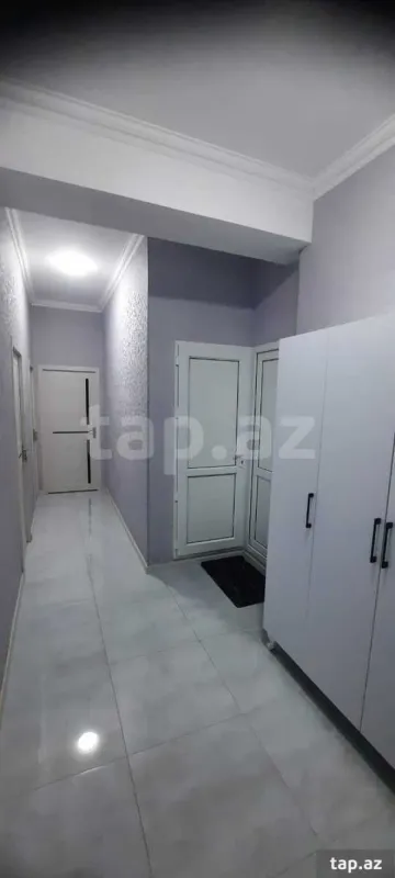 Kirayə verilir 2 otaqlı yeni tikili 60 m²