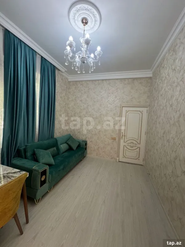 Kirayə verilir 2 otaqlı mənzil 60 m²