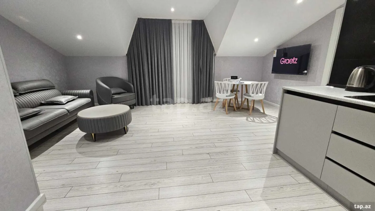 Satılır 2 otaqlı yeni tikili 75 m²