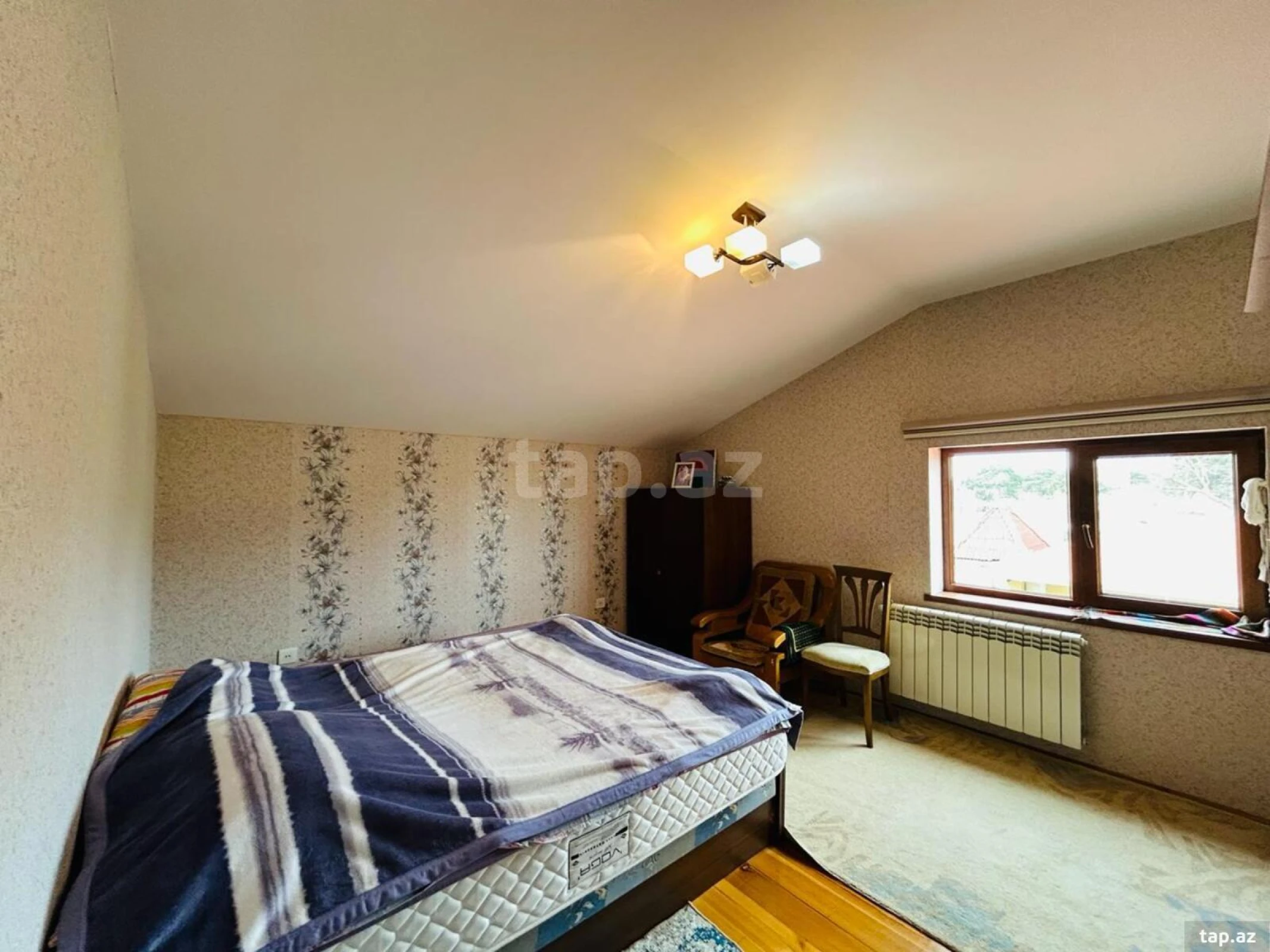 Satılır 4 otaqlı həyət evi