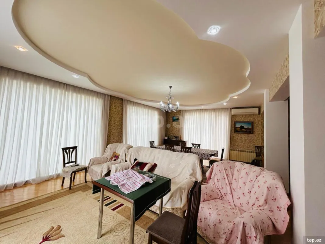 Satılır 4 otaqlı həyət evi