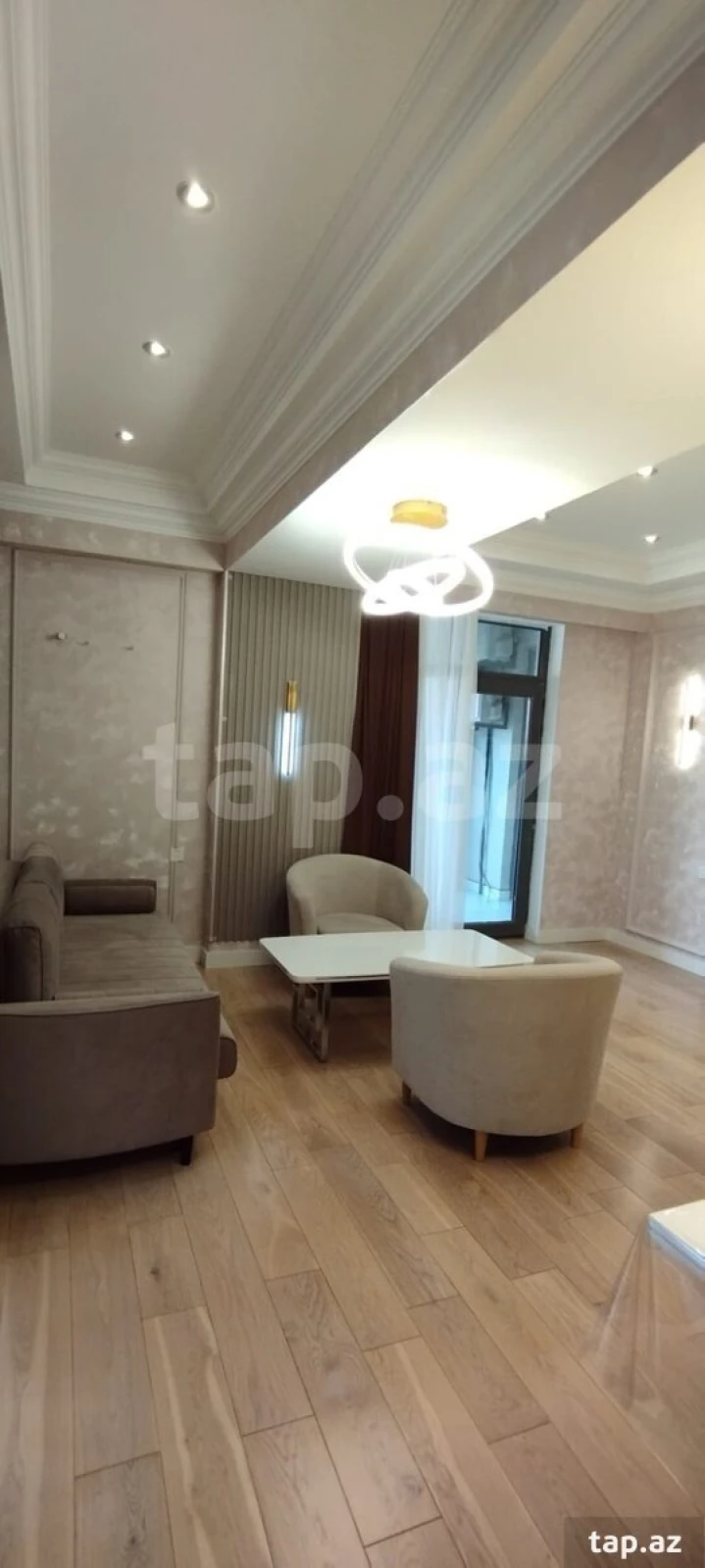 Kirayə verilir 2 otaqlı yeni tikili 80 m²