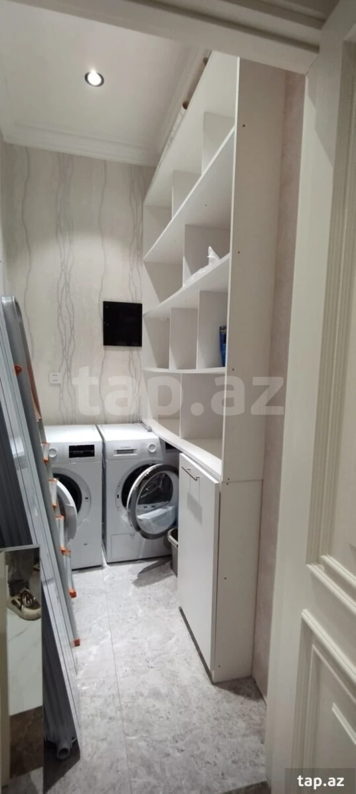 Kirayə verilir 2 otaqlı yeni tikili 80 m²