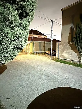 Satılır 8 otaqlı həyət evi
