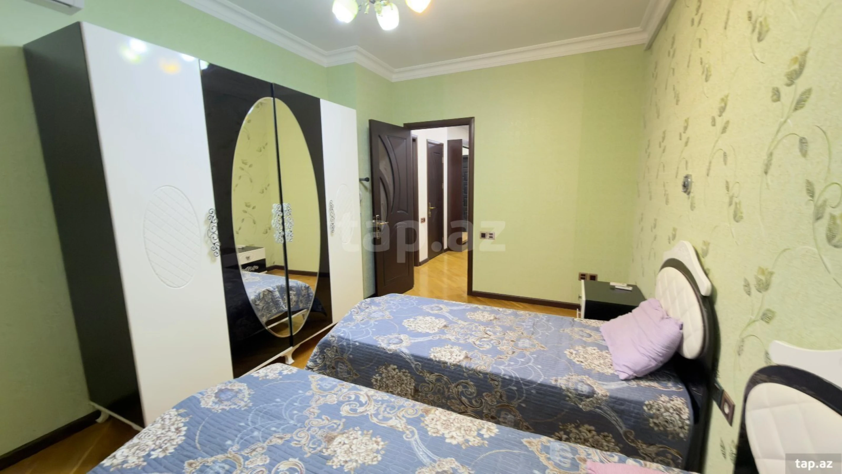 Satılır 3 otaqlı yeni tikili 95 m²