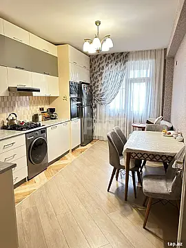 Kirayə verilir 2 otaqlı yeni tikili 94 m²