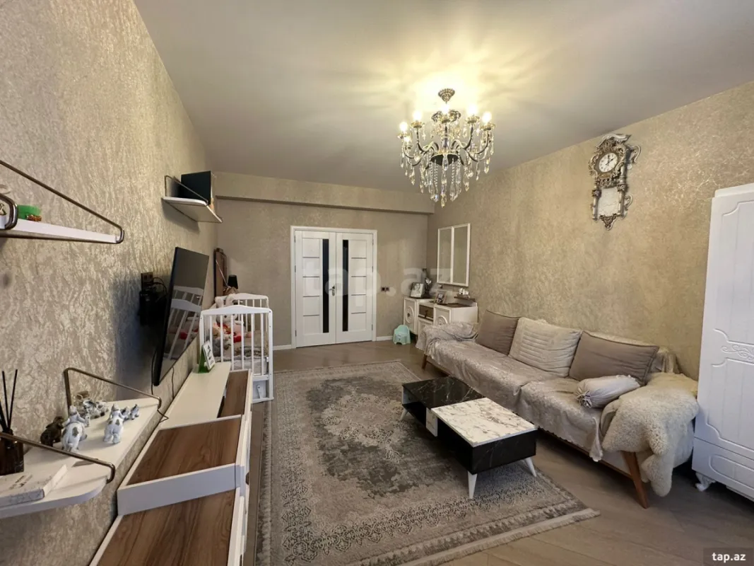 Kirayə verilir 2 otaqlı yeni tikili 94 m²