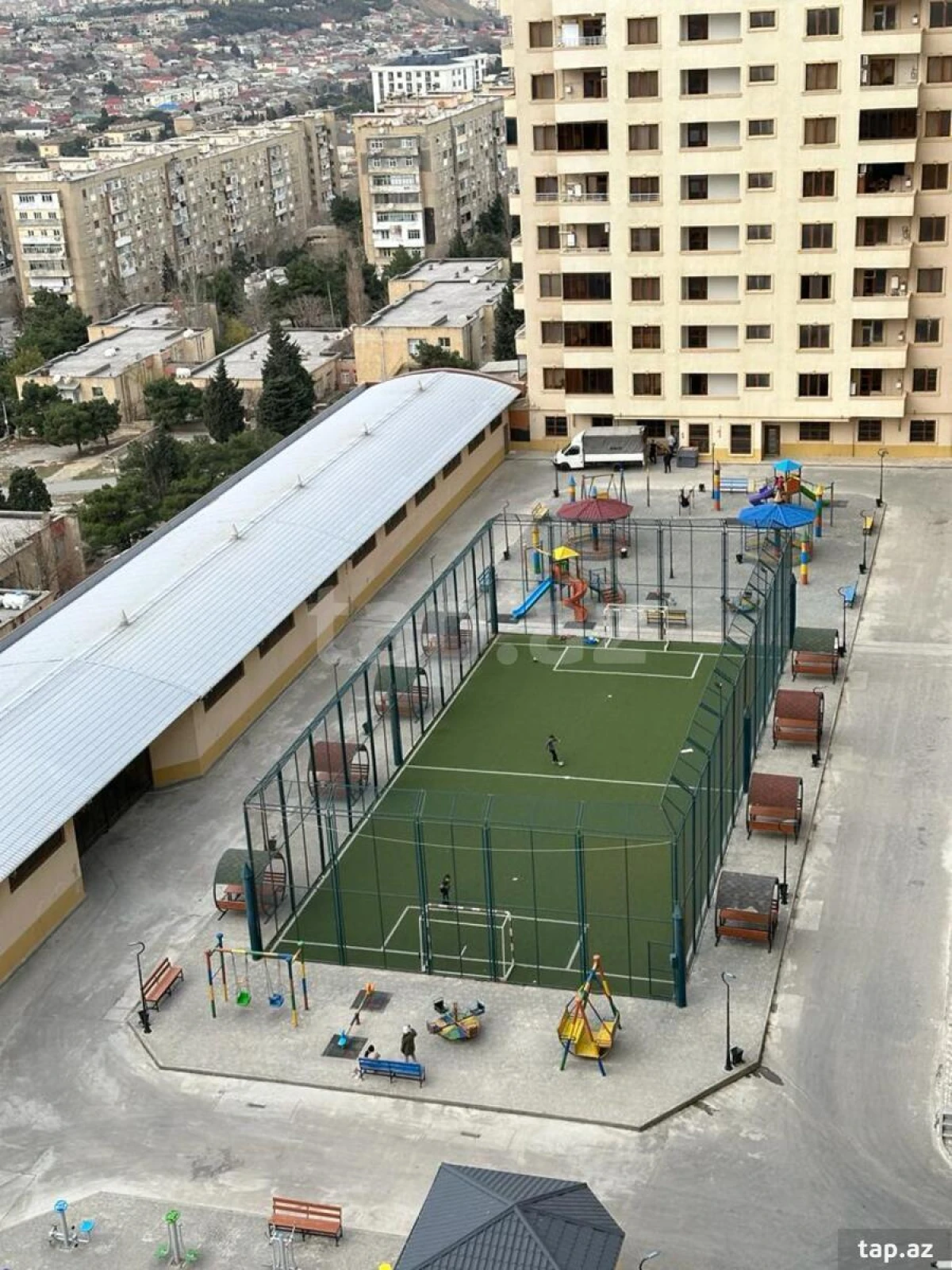 Kirayə verilir 2 otaqlı yeni tikili 94 m²