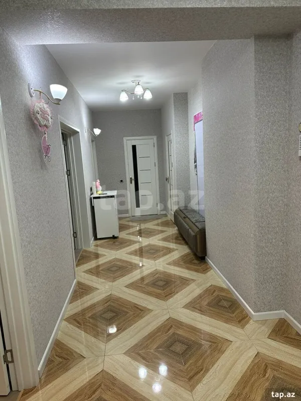 Kirayə verilir 2 otaqlı yeni tikili 94 m²
