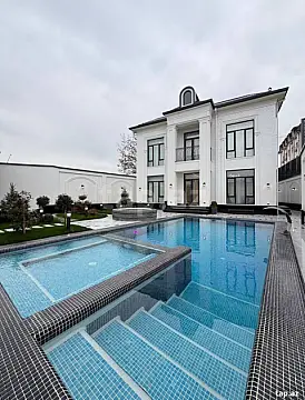 Kirayə verilir 5 otaqlı həyət evi