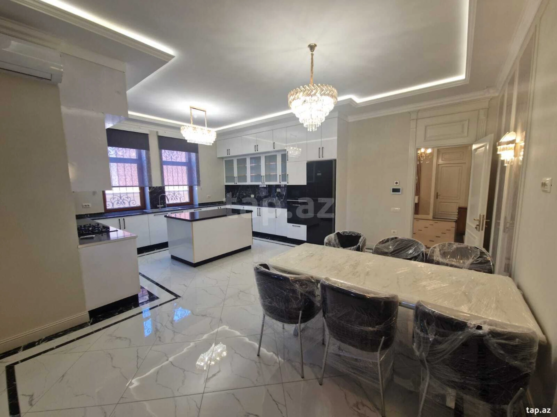 Kirayə verilir 6 otaqlı həyət evi