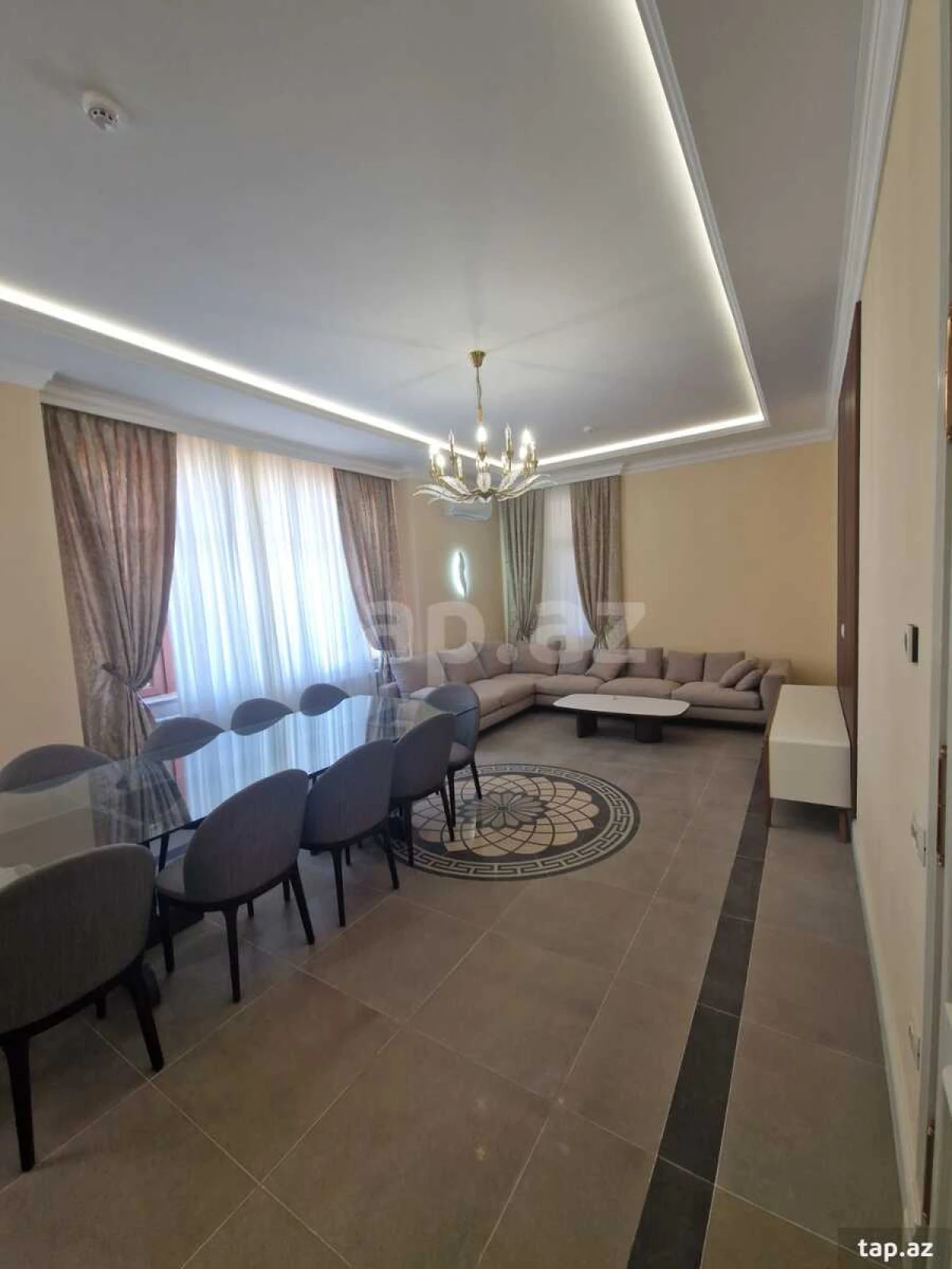 Kirayə verilir 6 otaqlı həyət evi