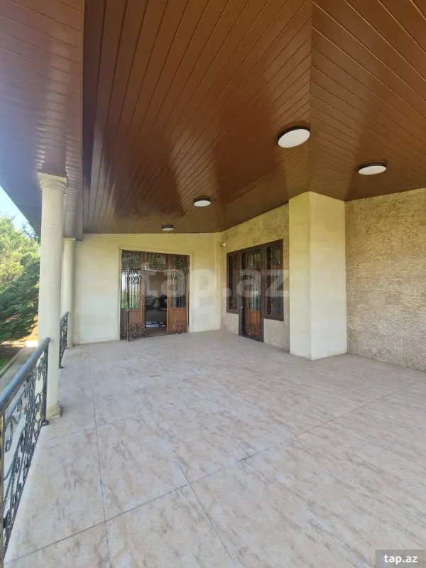 Kirayə verilir 6 otaqlı həyət evi