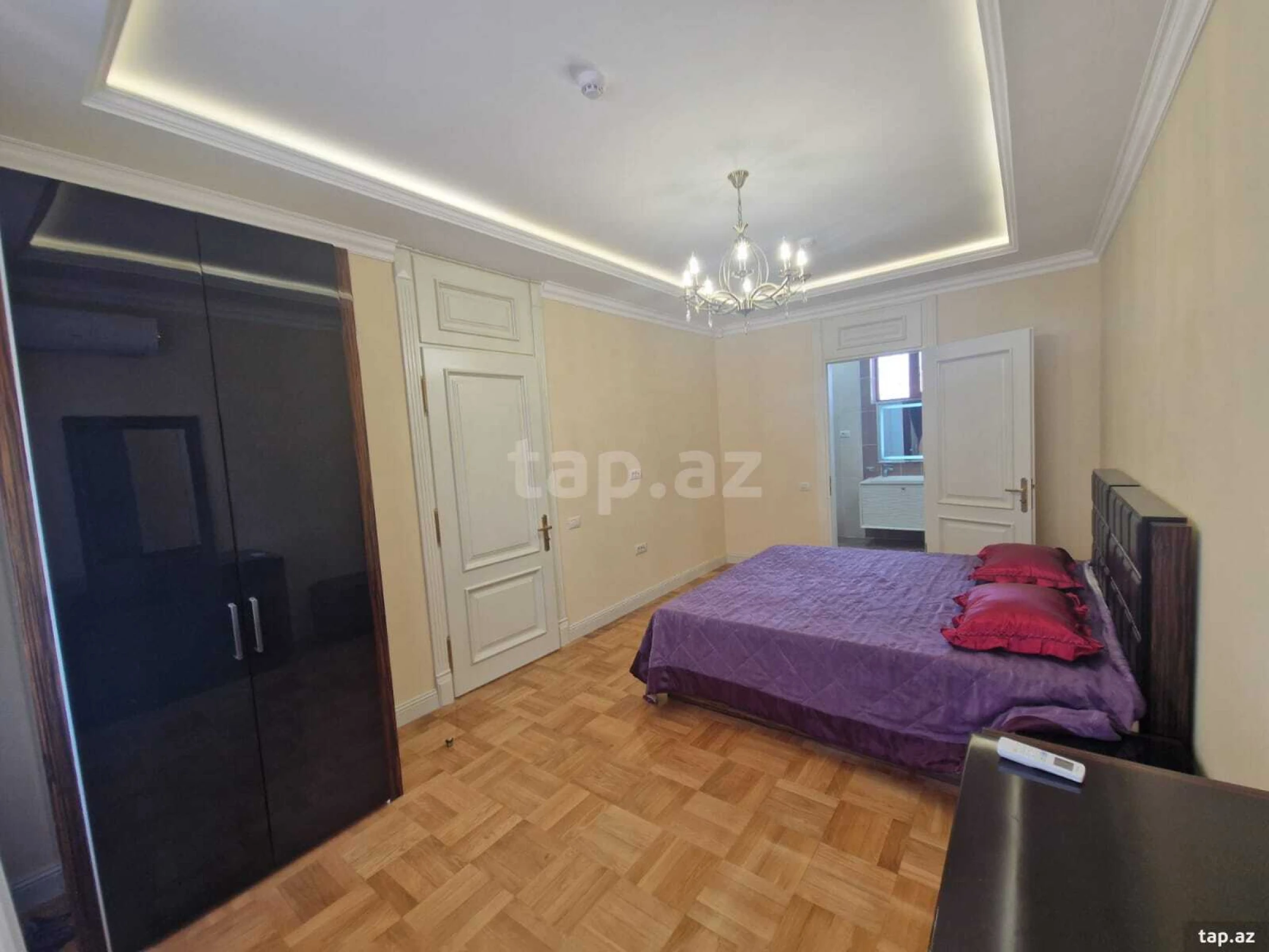 Kirayə verilir 6 otaqlı həyət evi